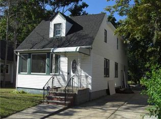 109 Mirin Ave, Roosevelt, NY 11575