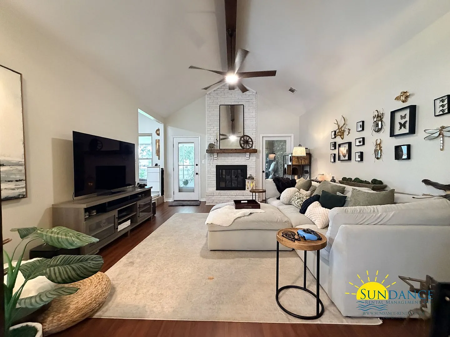 Charming 3BR Home in Mary Esther-near Hurlburt Field! — Photo 2