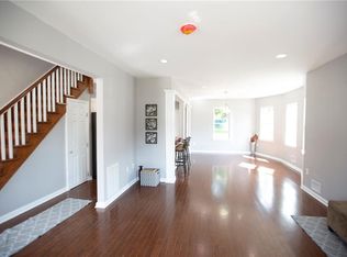 28 Grant Ave, Fords, NJ 08863