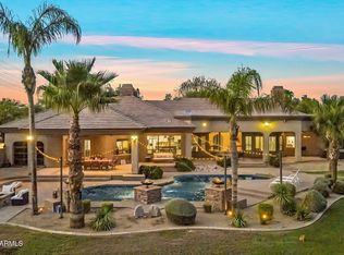 1131 E DESERT Court, Gilbert, AZ 85234