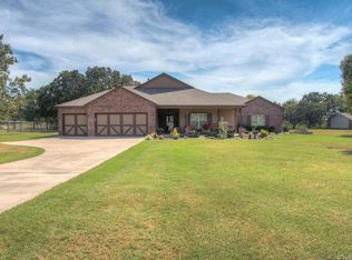 6230 W Canyon Rd, Tulsa, OK 74131