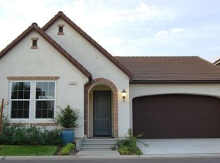 2125 W Juliet Way, Fresno, CA 93711