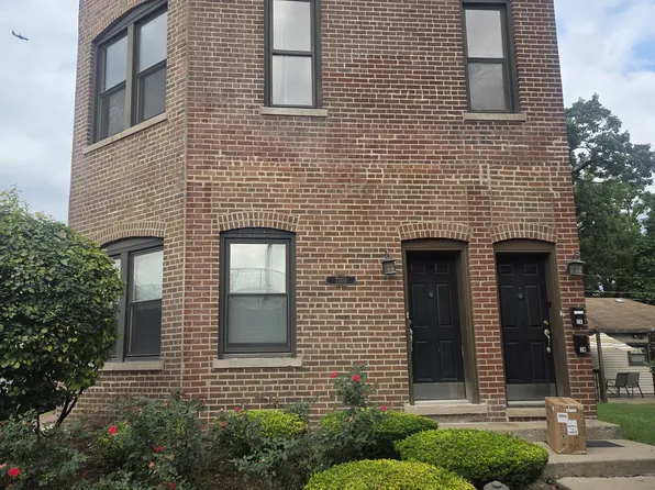 7100 W 110th St APT 1E, Worth, IL 60482