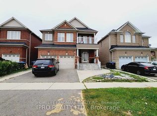 3311 Tacc Dr, Mississauga, ON L5M0H4