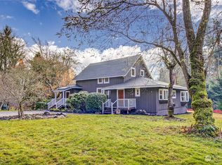 14195 Stranne Rd NE, Bainbridge Island, WA 98110