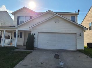 1396 Round Lake Rd, Greenwood, IN 46143