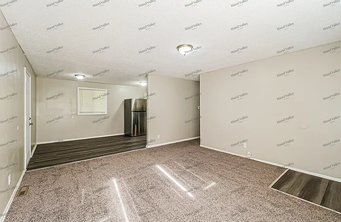 8506 Crystal Ave — Photo 6