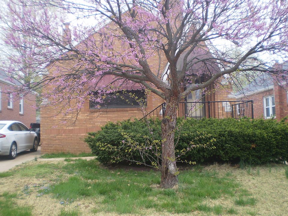 1st image of 9044 Rosemary Ave