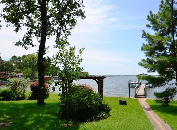 4th image of 142 Harbor Dr