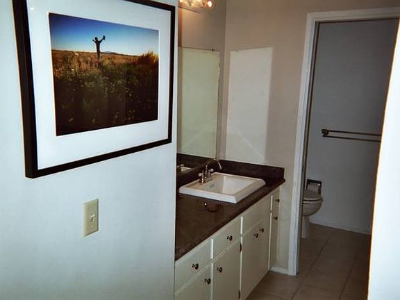 Large bath/dressing area