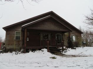 494 N Wolf Lake Rd, Albion, IN 46701