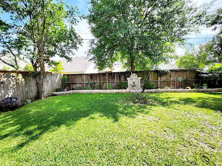 1415 Wakefield Dr — Photo 41