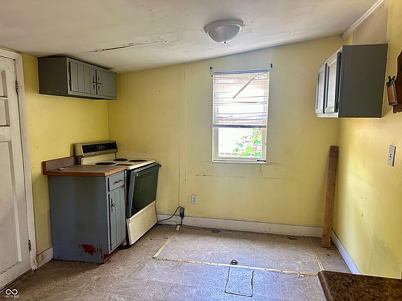 4th image of 1448 Chestnut St