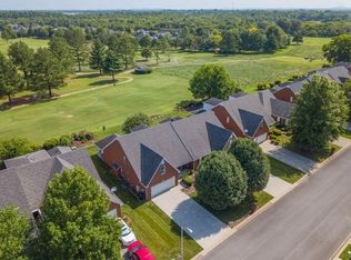 371 Golfview Ct, Murfreesboro, TN 37127
