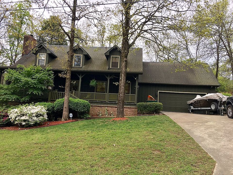 1st image of 104 Canterbury Cir