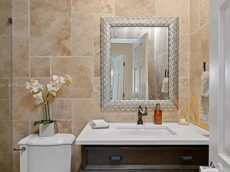 4750 Alhambra Cir — Photo 28