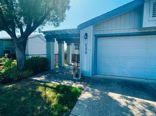 236 Ridgetop Dr, Redding, CA 96003