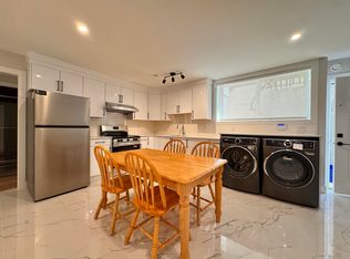 6680 Waltham Ave #S1, Burnaby, BC V5H 3V8