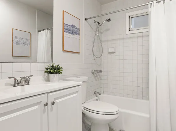 160 5th Avenue image 6 of 6