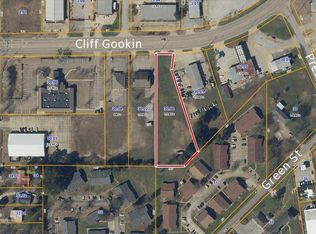 1705 Cliff Gookin Blvd, Tupelo, MS 38801