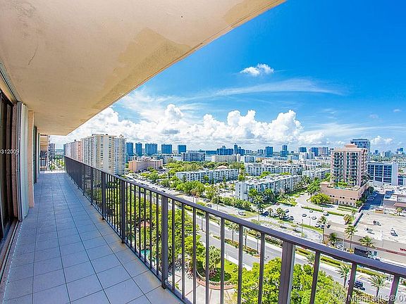 3rd image of 210 174th St APT 1819
