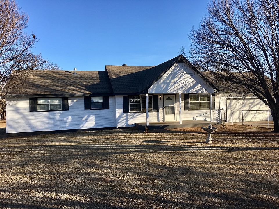 1st image of 19117 SE 59th St