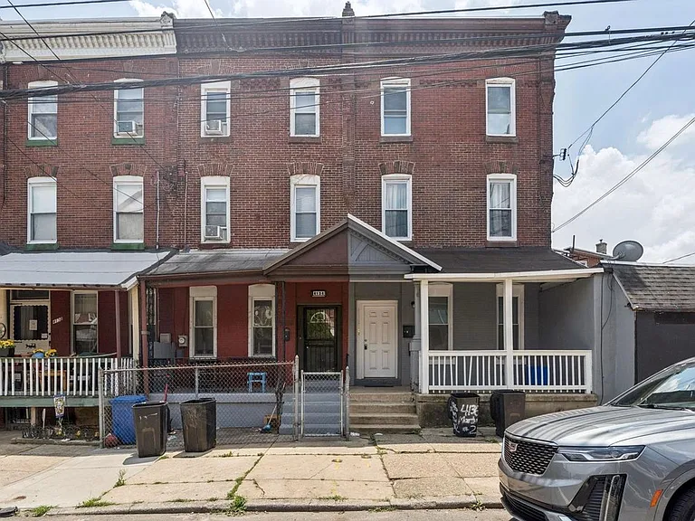 4136 Mantua Ave — Photo 12