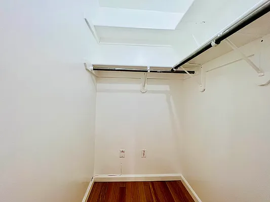 Rented by Corcoran | media 23