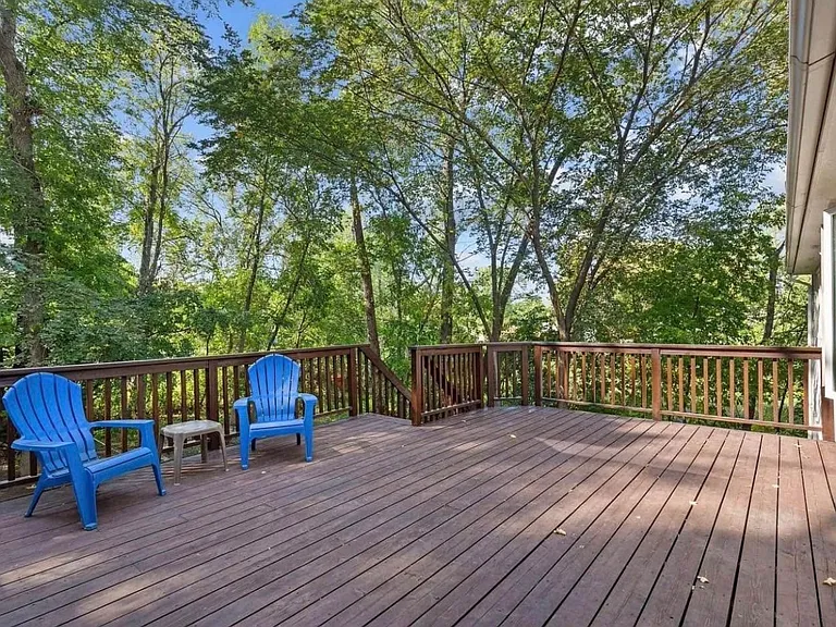 5357 Hampton St NE — Photo 10