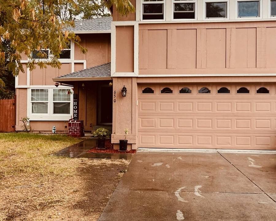 1st image of 650 Tennis Ln