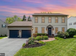 209 Juniper Dr, Lancaster, PA