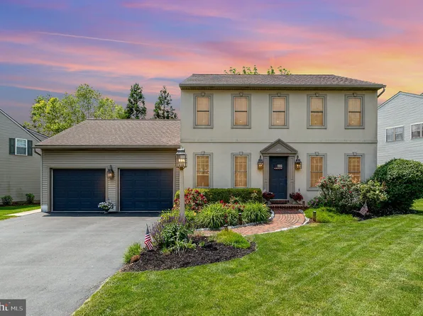 209 Juniper Dr, Lancaster, PA 17602