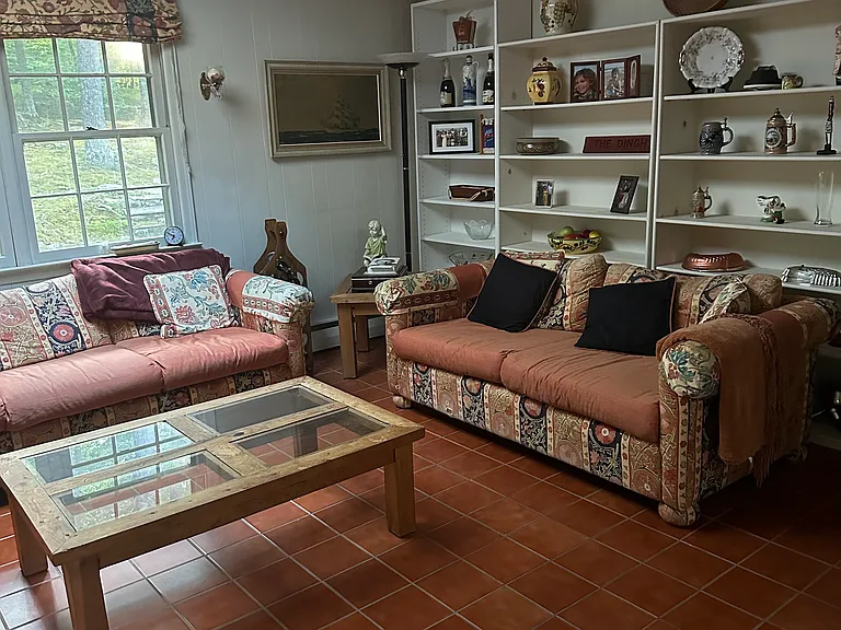 Family room area