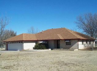 630 Westview Rd, Duncan, OK 73533
