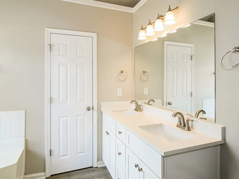5848 El Segundo Way — Photo 12