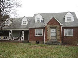 786 Carlton Dr, Bentleyville, PA