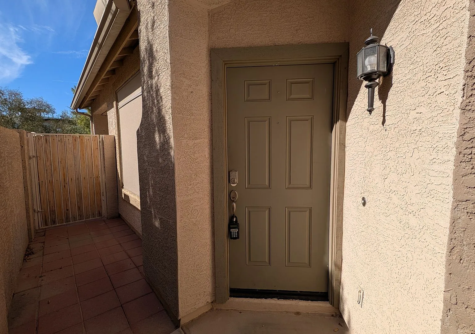 3 Bedroom Home in the La Paloma Community Near S McQueen Rd and E Germann Rd! — Photo 4