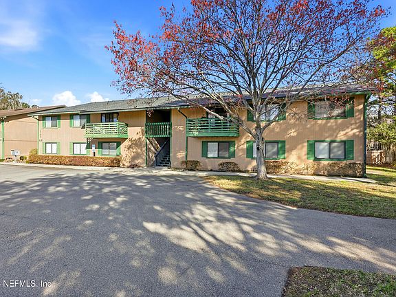 3rd image of 3765 CROWN POINT Road #9