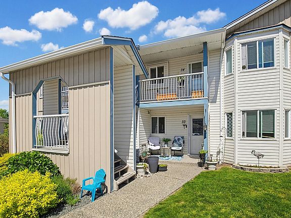 2nd image of 45435 Knight Rd #34
