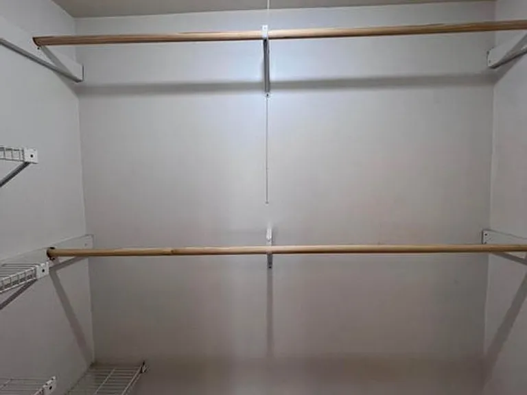 350 Orion Ct — Photo 15
