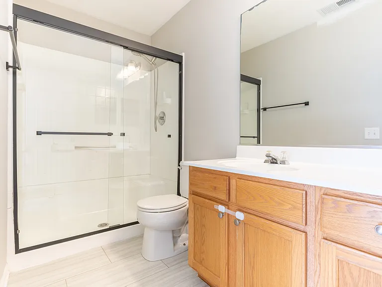 2529 Bordeaux Ln — Photo 12