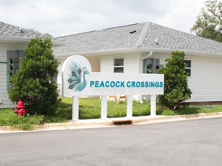 Peacock Crossing Apartments / Townhomes — Photo 22
