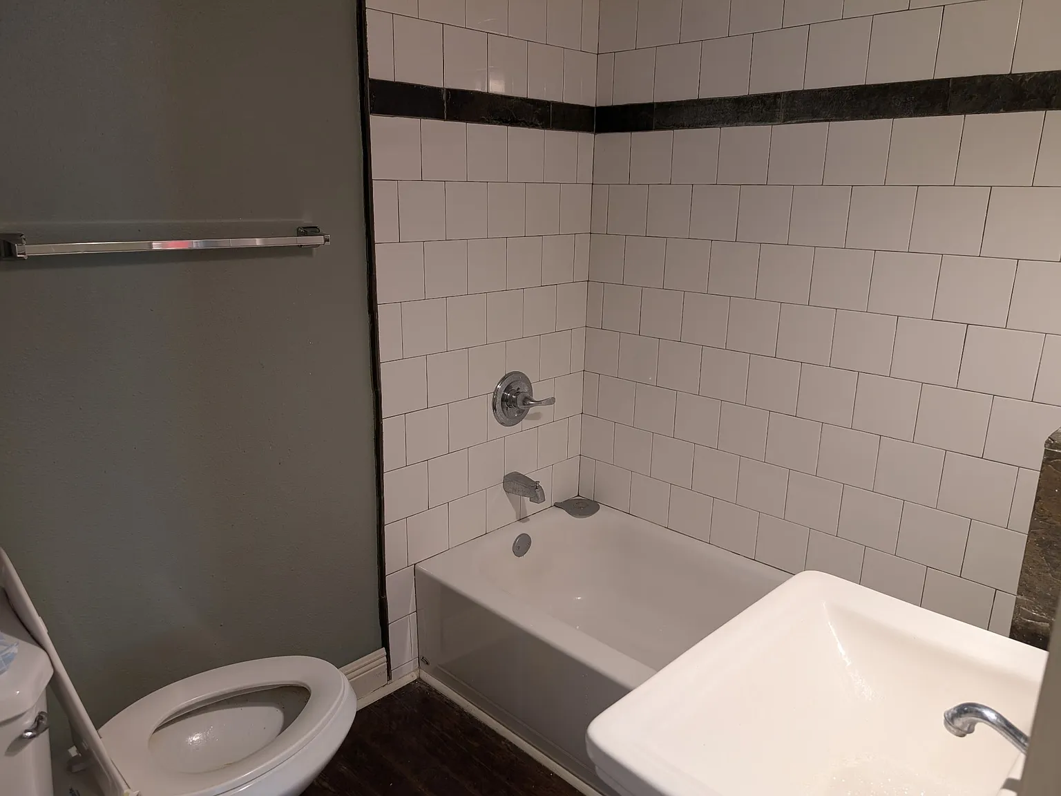 2 bed, 850 sqft, $1,700 — Photo 4