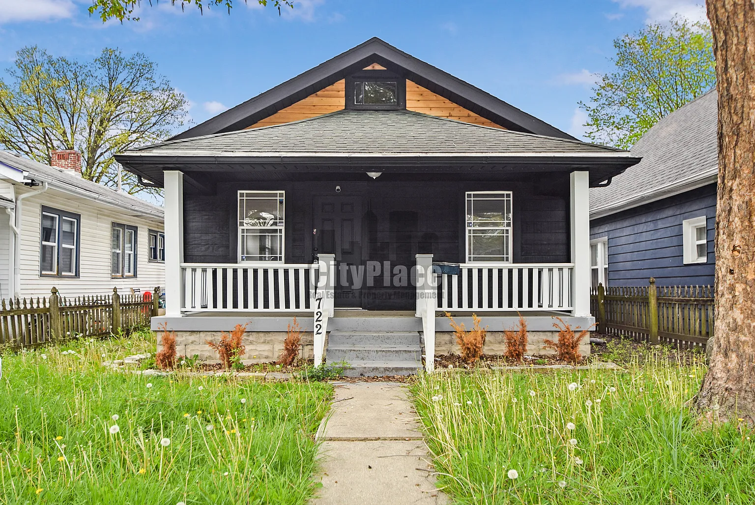 722 N Linwood Ave photo 1