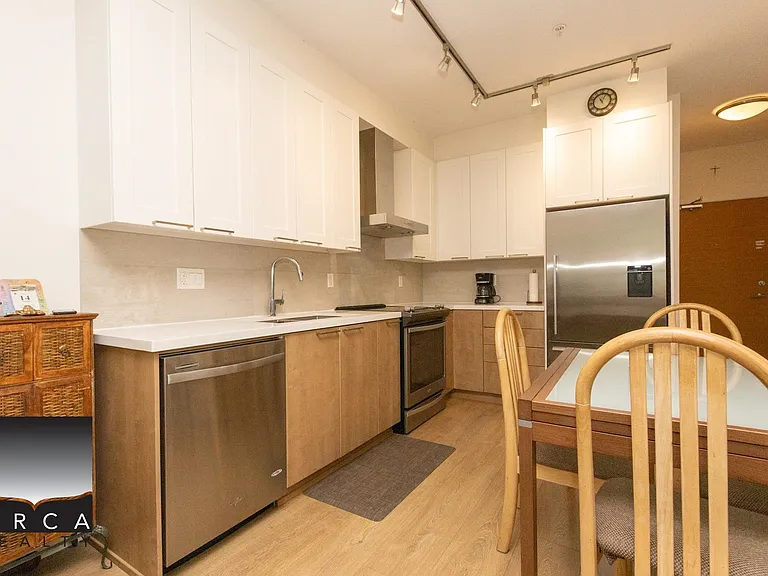 116 Regan Ave #114 — Photo 7