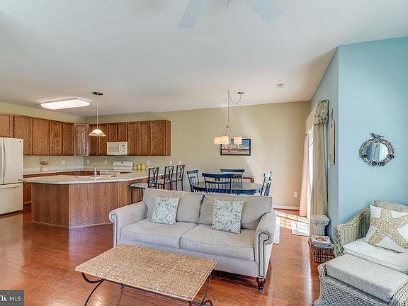 3rd image of 34394 Bronze St #21B