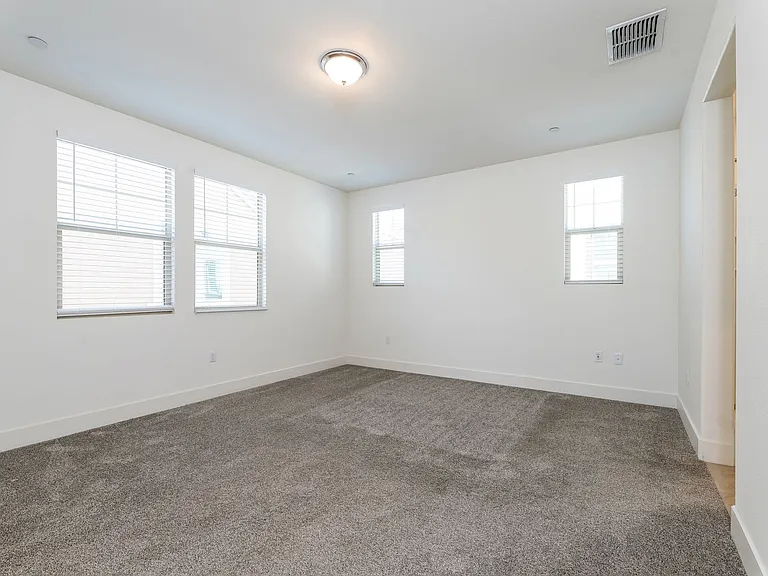 10564 Trill Way — Photo 13