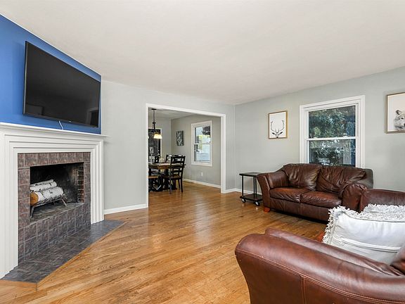 2nd image of 1084 Eden Dr