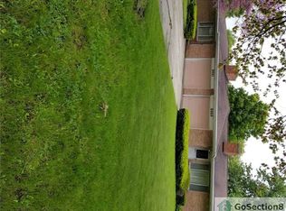 2843 Kochville Rd, Saginaw, MI 48604