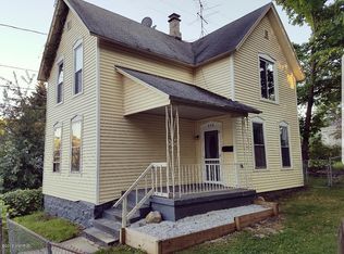 242 Bradford St NE, Grand Rapids, MI 49503